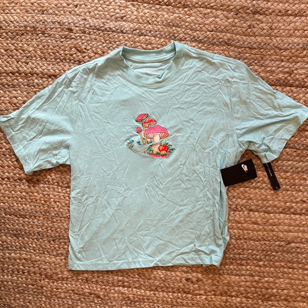 [NWT New With Tags] Nike Embroidered Mushroom Tshirt